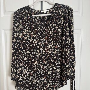 Fun 2 Fun Black and Cream Floral Blouse